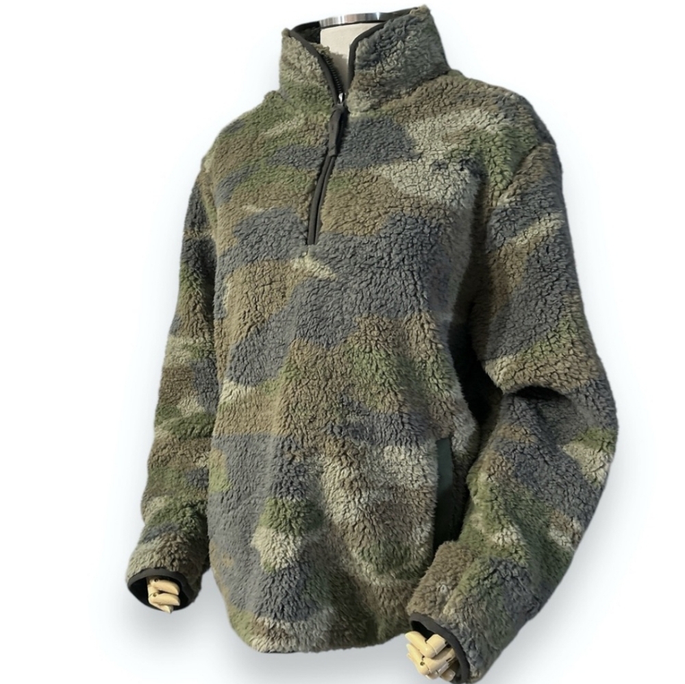 THREAD & SUPPLY Green, Grey, & Tan Camo Sherpa Pullover